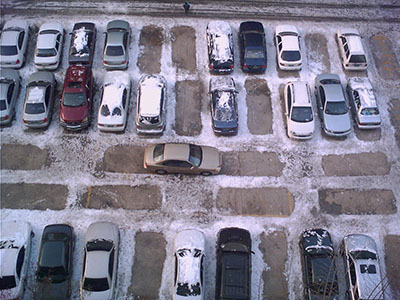 Crowded parking in Korea apartment complex